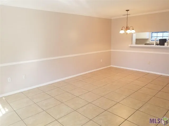 $1,300 | 4374 Stumberg Lane, Baton Rouge, LA 70816