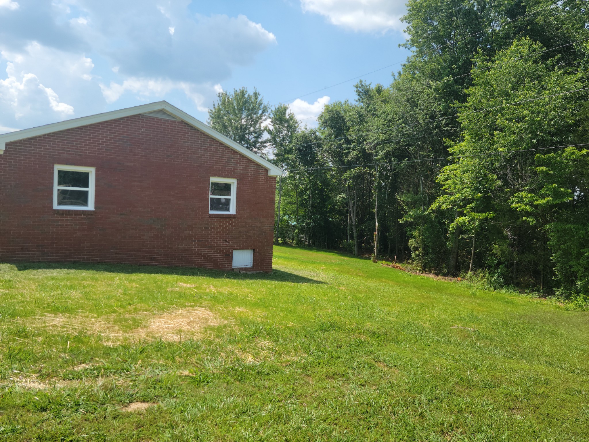 4666 Talley Road Springfield, TN 37172 - Photo 4 of 12 a house view with a outdoor space