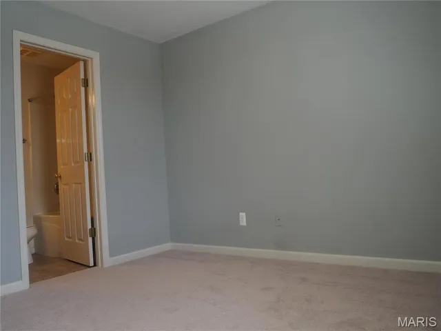 $1,975 | 3312 Civic Green Drive, St. Charles, MO 63301