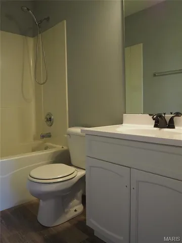 $1,975 | 3312 Civic Green Drive, St. Charles, MO 63301