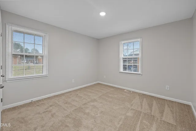 $1,550 | 303 Wren Lane, Clayton, NC 27520