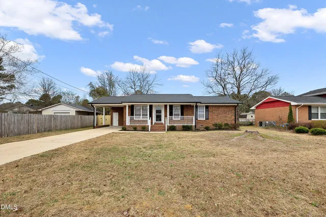 $1,550 | 303 Wren Lane, Clayton, NC 27520