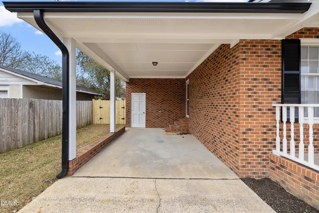 $1,550 | 303 Wren Lane, Clayton, NC 27520