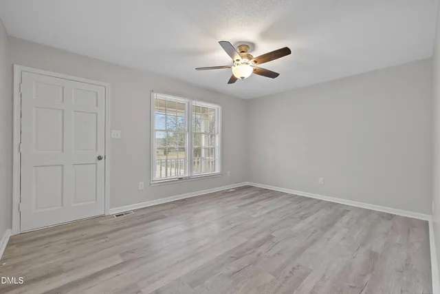 $1,550 | 303 Wren Lane, Clayton, NC 27520