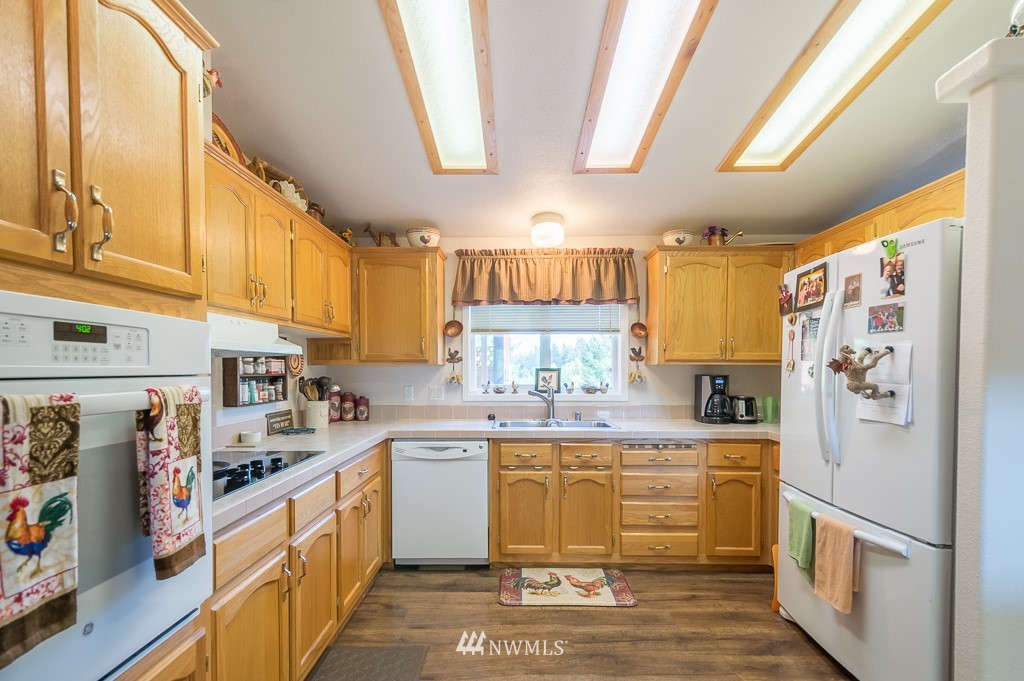 856 Spencer Road Toledo, WA 98591 - Photo 3 of 19