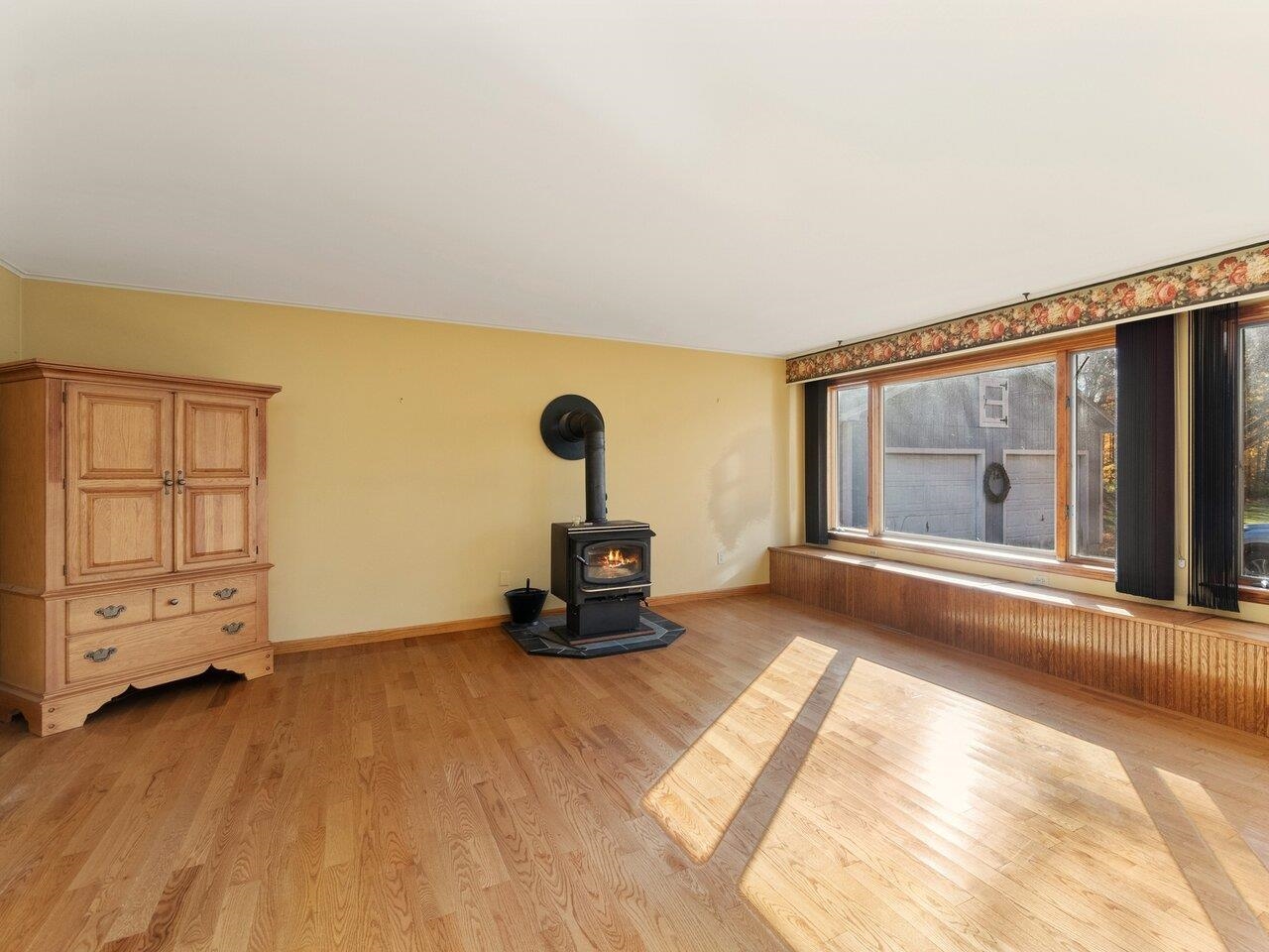 274 Highway 7 Highgate, VT 05488 - Photo 17 of 33