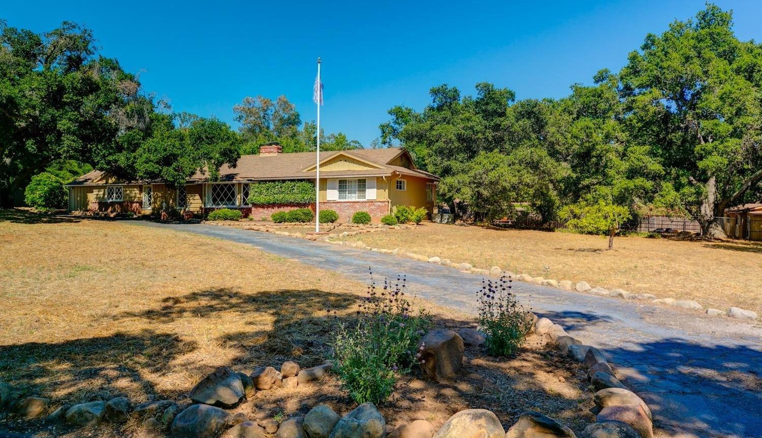 616 Palomar Road Ojai, CA 93023 - Photo 45 of 48