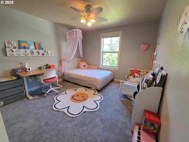 $899,000 | 11556 Southeast Cascade View Drive, Happy Valley, OR 97086