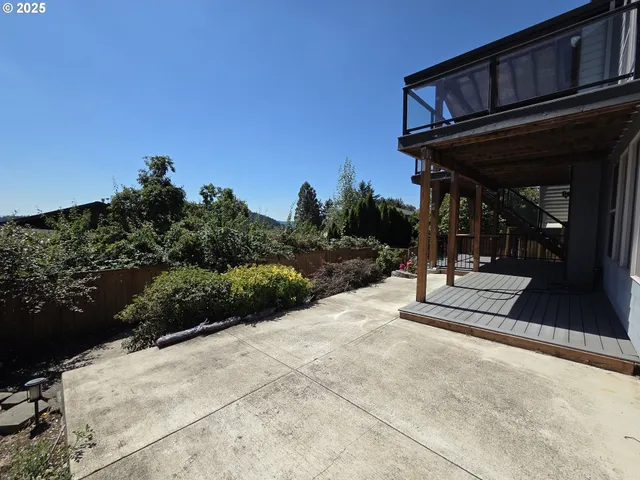 $899,000 | 11556 Southeast Cascade View Drive, Happy Valley, OR 97086