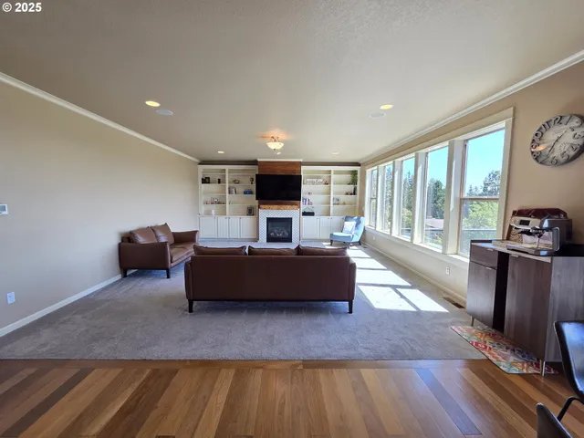 $899,000 | 11556 Southeast Cascade View Drive, Happy Valley, OR 97086