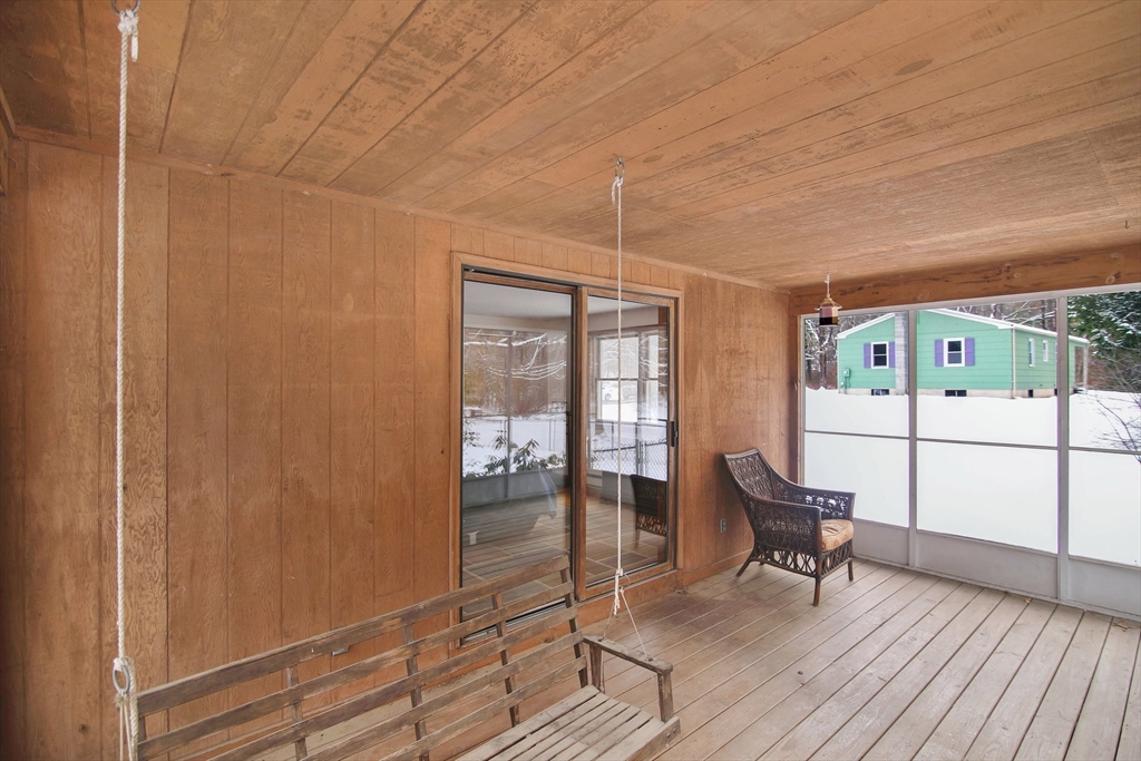 155 Farmington Road Amherst, MA 01002 - Photo 17 of 41 Gallery Image 17