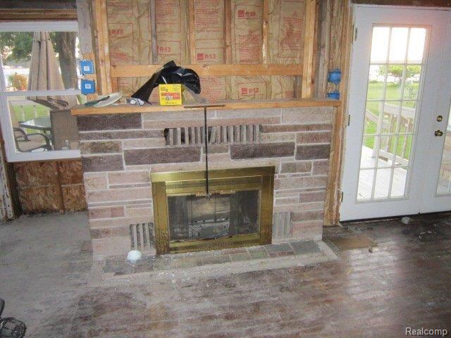 5103 Pointe Tremble Road Algonac, MI 48001 - Photo 8 of 24 9.JPG