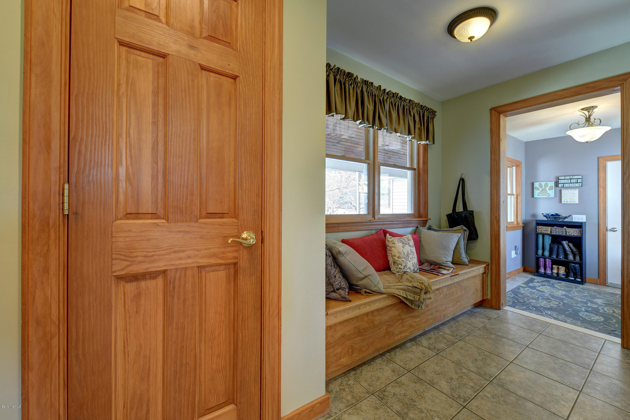 6 Roaring Brook Road Lenox, MA 01240 - Photo 17 of 42 Window Seat