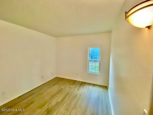 $1,700 | 4240 Wilshire Boulevard, Unit 102E, Wilmington, NC 28403