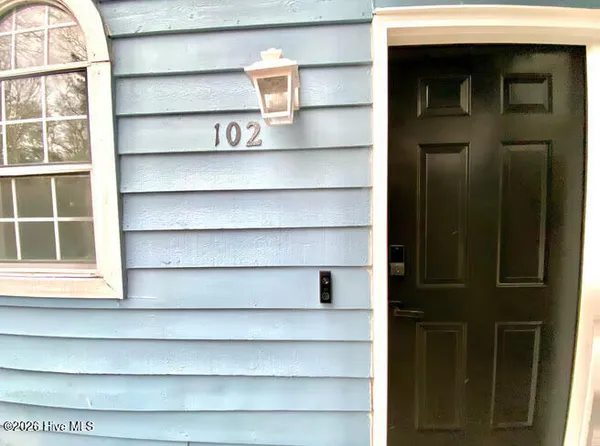 $1,700 | 4240 Wilshire Boulevard, Unit 102E, Wilmington, NC 28403