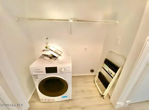 $1,700 | 4240 Wilshire Boulevard, Unit 102E, Wilmington, NC 28403