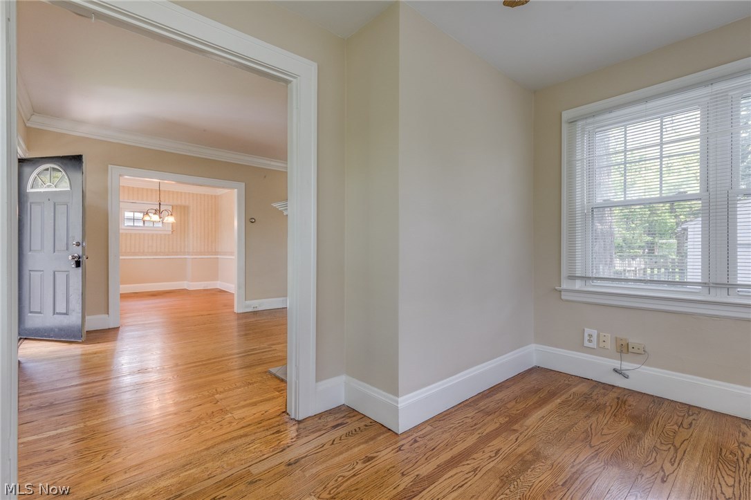 981 Montford Road Cleveland Heights, OH 44121 - Photo 6 of 20