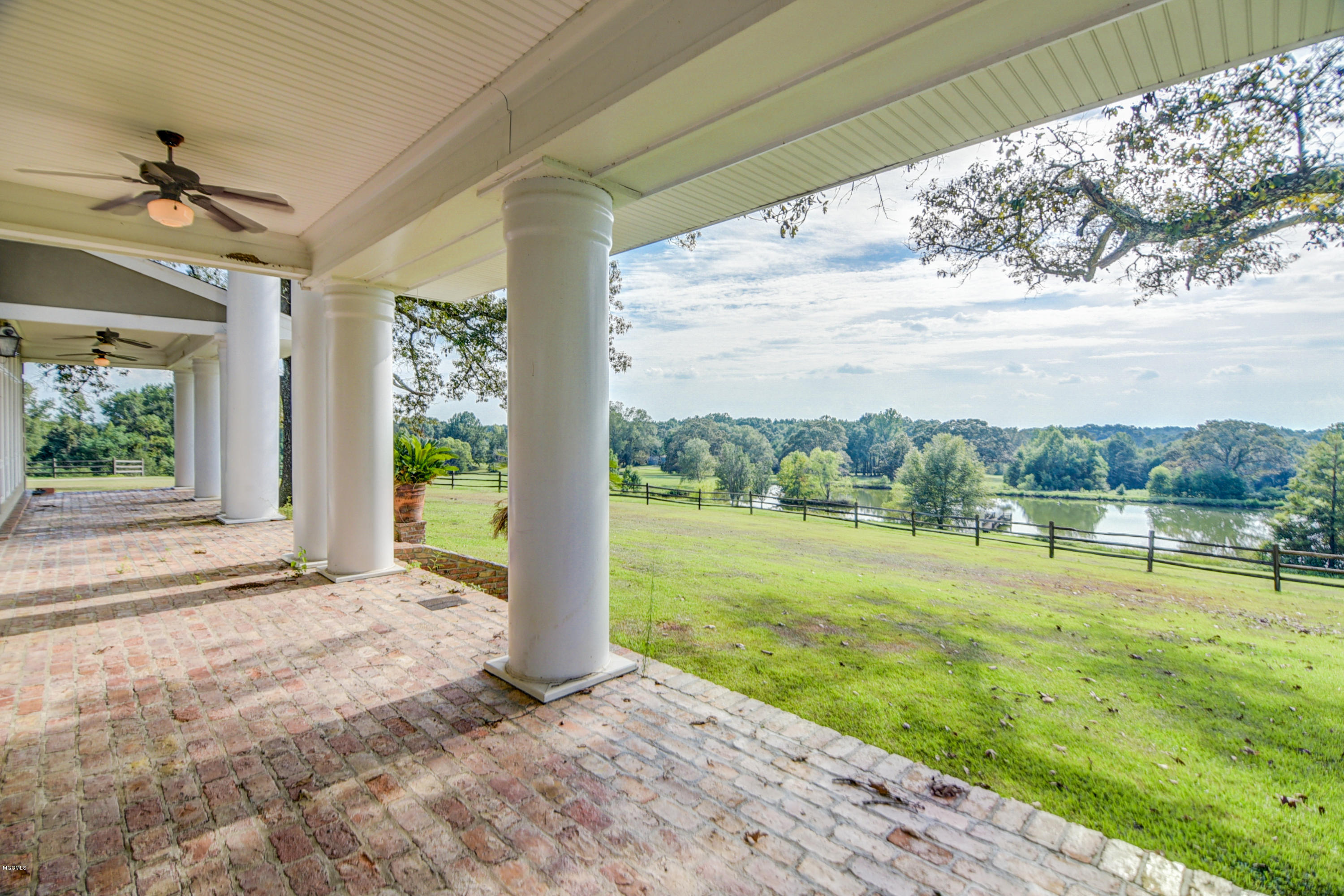 30 Godfrey Road Purvis, MS 39475 - Photo 54 of 107 Front Porch