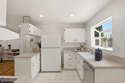 $1,099,000 | 937 Selby Lane, San Jose, CA 95127