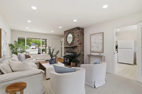 $1,099,000 | 937 Selby Lane, San Jose, CA 95127