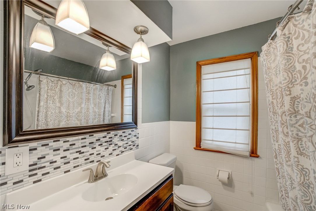 4997 North Barton Road Cleveland, OH 44124 - Photo 19 of 28 Gallery Image 19
