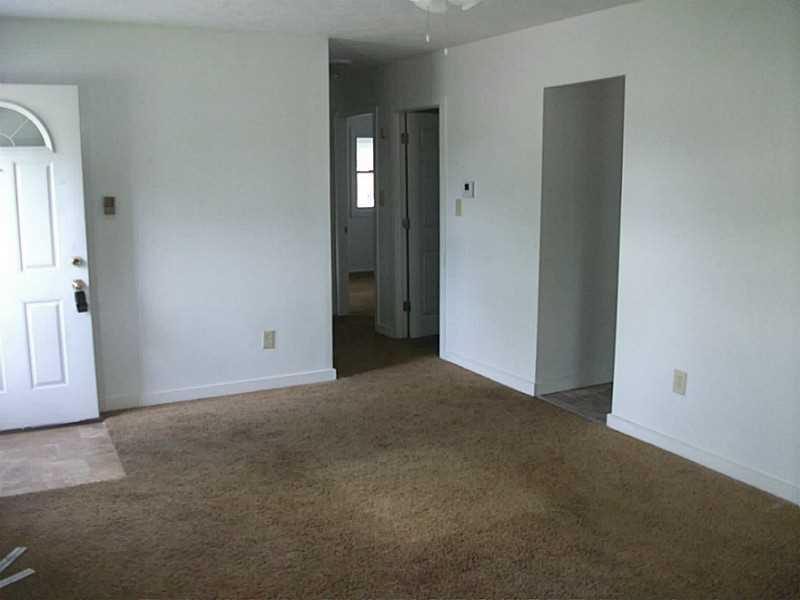 811 Barker Drive Springfield, OH 45505 - Photo 9 of 18