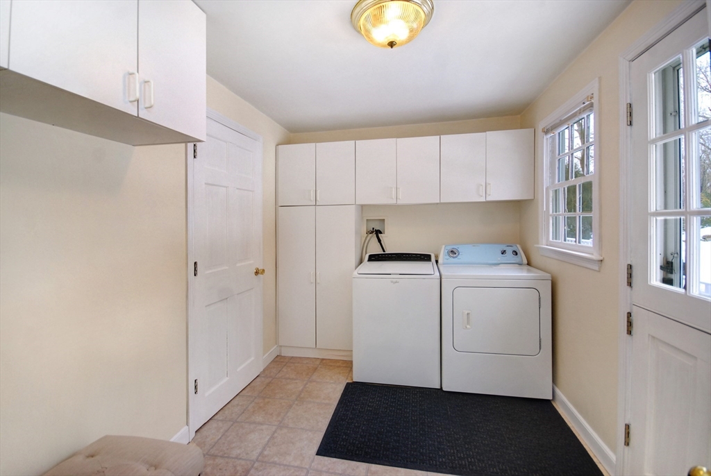 57 Wright Road Concord, MA 01742 - Photo 16 of 42 Gallery Image 16