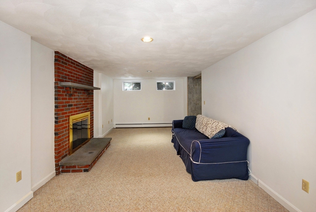57 Wright Road Concord, MA 01742 - Photo 32 of 42 Gallery Image 32