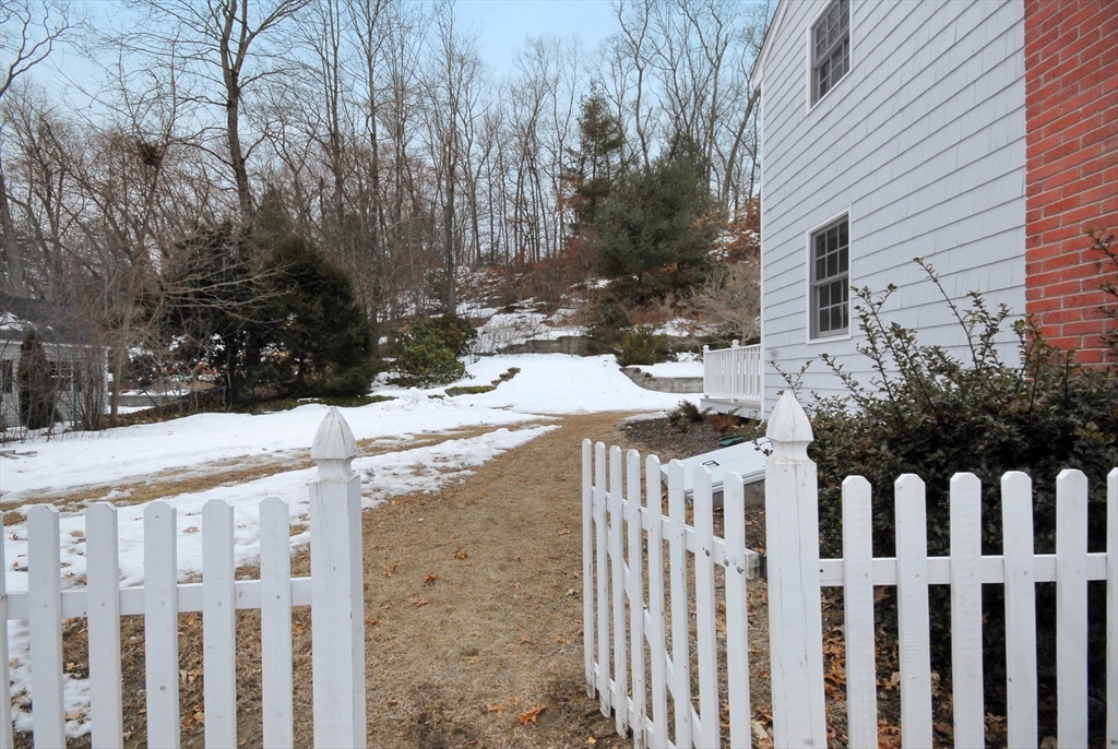 57 Wright Road Concord, MA 01742 - Photo 38 of 42 Gallery Image 38