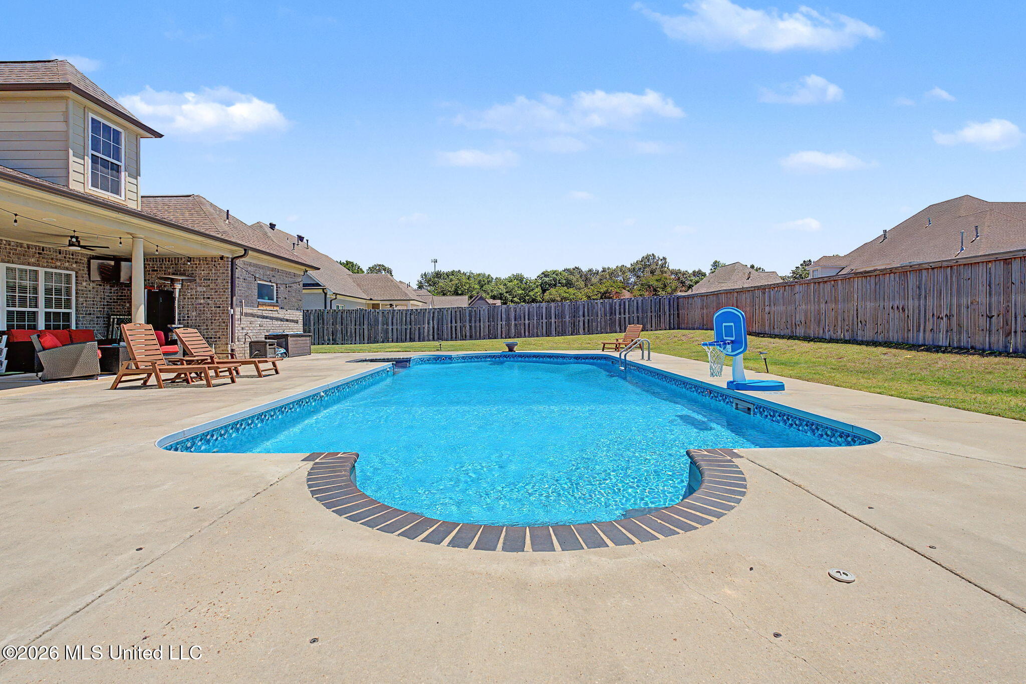 1409 Monteith Avenue Hernando, MS 38632 - Photo 30 of 36 Pool View 2