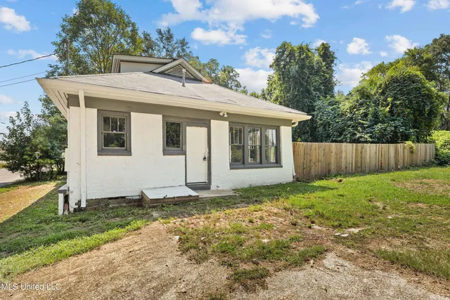 $110,000 | 3827 Poplar Springs Drive, Meridian, MS 39305