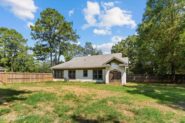 $110,000 | 3827 Poplar Springs Drive, Meridian, MS 39305