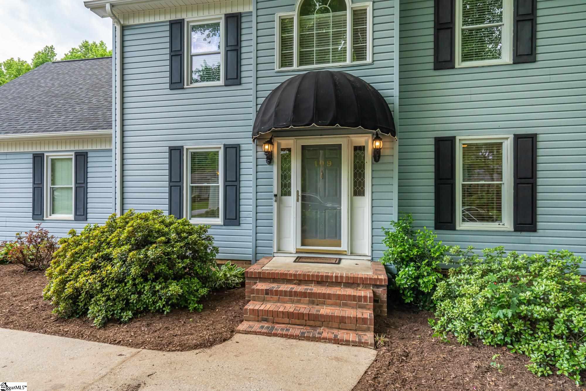 109 Robin Road Simpsonville, SC 29681 - Photo 29 of 32 Gallery Image 29