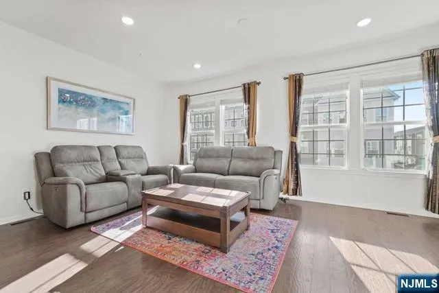 $4,600 | 60 Truman Drive, Wood-Ridge, NJ 07075