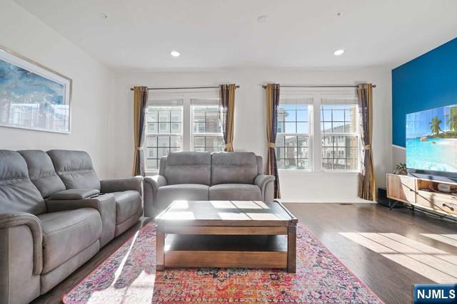 60 Truman Drive Wood-Ridge, NJ 07075 - Photo 8 of 48