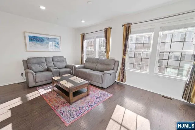 $4,600 | 60 Truman Drive, Wood-Ridge, NJ 07075