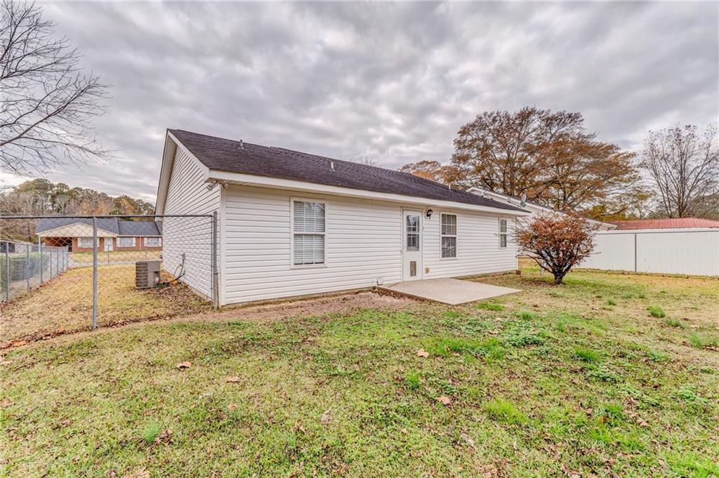 1A Green Acre Road Northeast Rome, GA 30165 - Photo 23 of 29 a view of a backyard