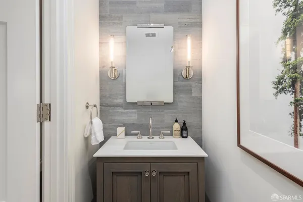 $5,750,000 | 706 Mission Street, Unit 8A, San Francisco, CA 94103