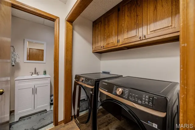 $259,900 | 227 Crestwood Drive, Marshfield, MO 65706