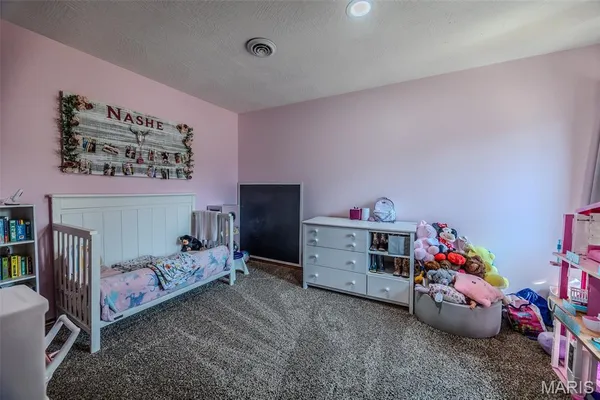 $259,900 | 227 Crestwood Drive, Marshfield, MO 65706