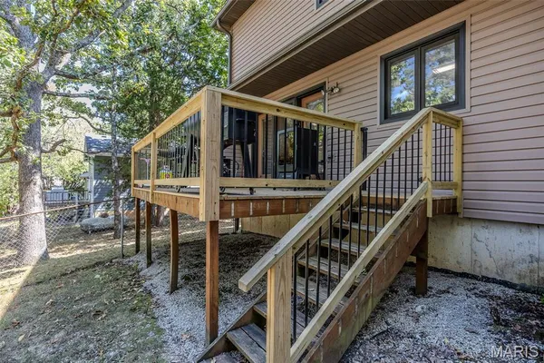 $259,900 | 227 Crestwood Drive, Marshfield, MO 65706