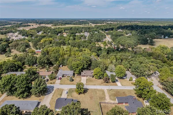 $259,900 | 227 Crestwood Drive, Marshfield, MO 65706