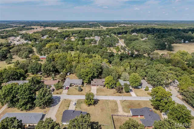 $259,900 | 227 Crestwood Drive, Marshfield, MO 65706