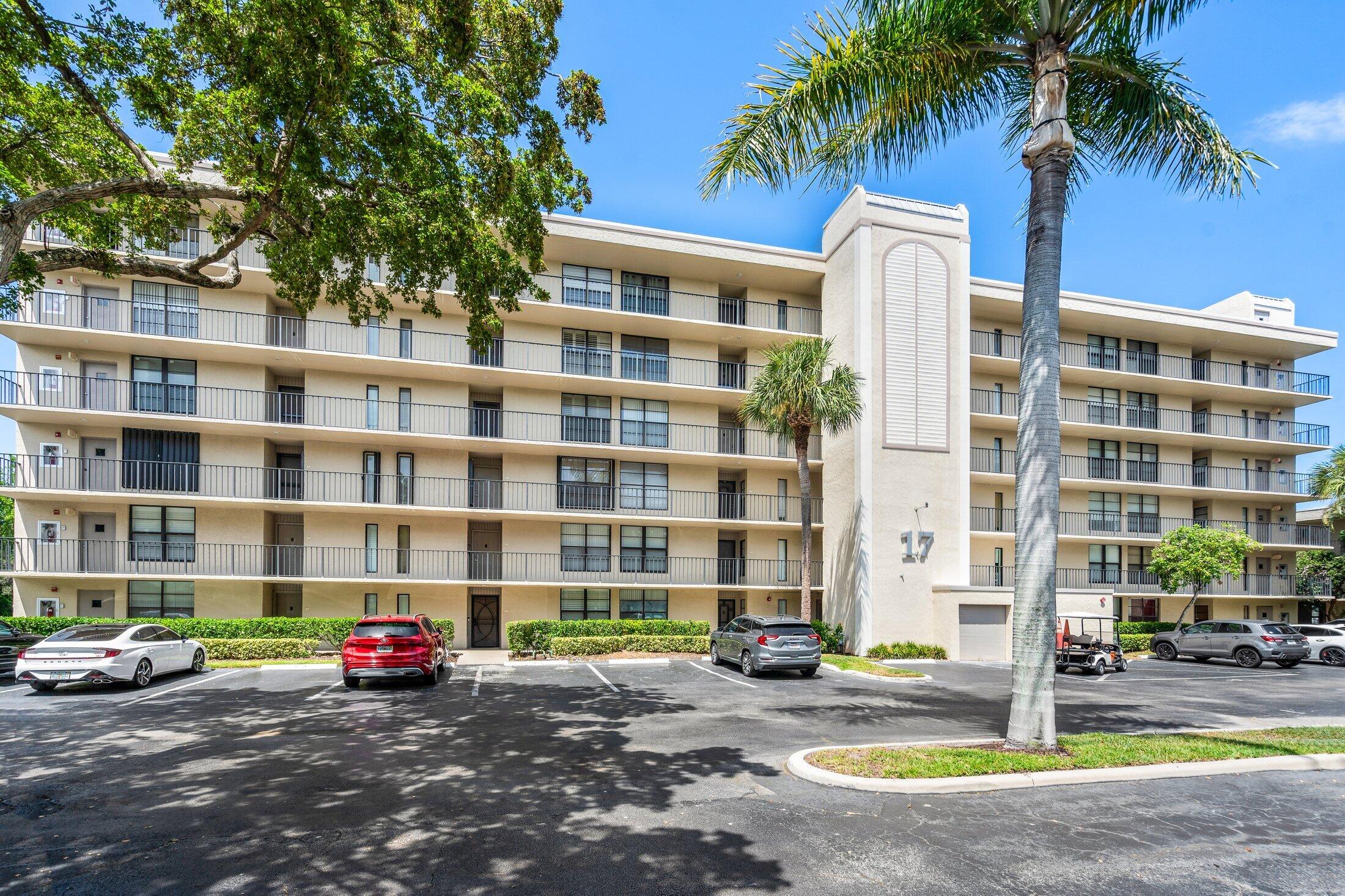17 Royal Palm Way, Unit 504 Boca Raton, FL 33432 - Photo 3 of 44 003-17RoyalPalmWay-504-BocaRaton-FL-3343