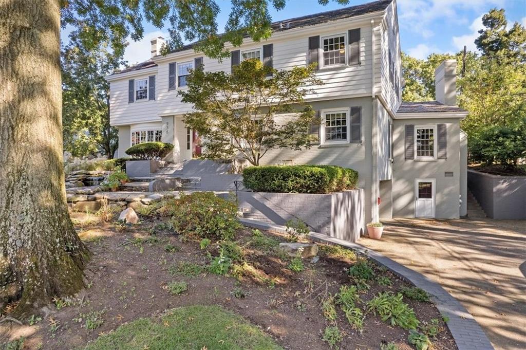 936 Valleyview Road Pittsburgh, PA 15243 - Photo 3 of 50 Gallery Image 3