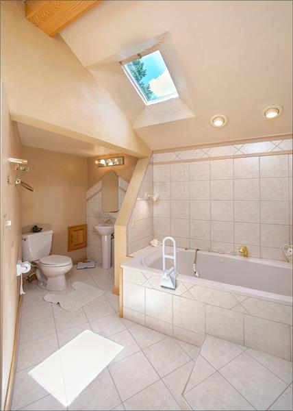 192 Bailey Road Greensburg, PA 15601 - Photo 22 of 47 En Suite