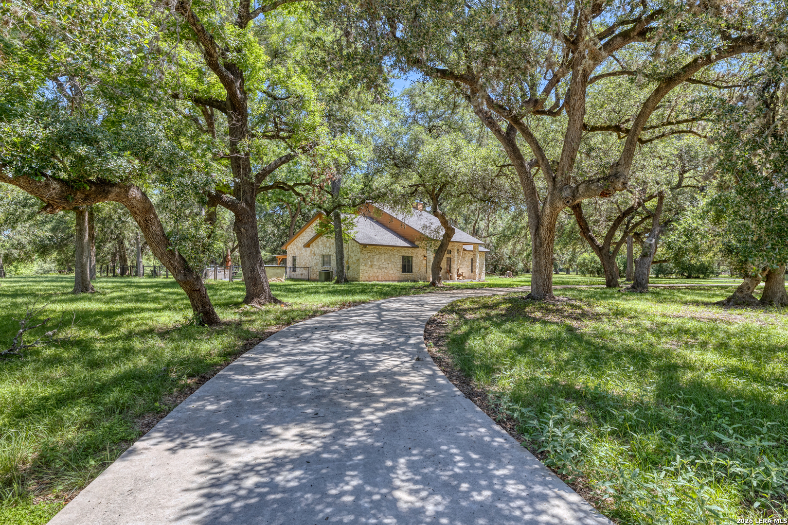 382 ARBOLES Court Concan, TX 78838 - Photo 4 of 64