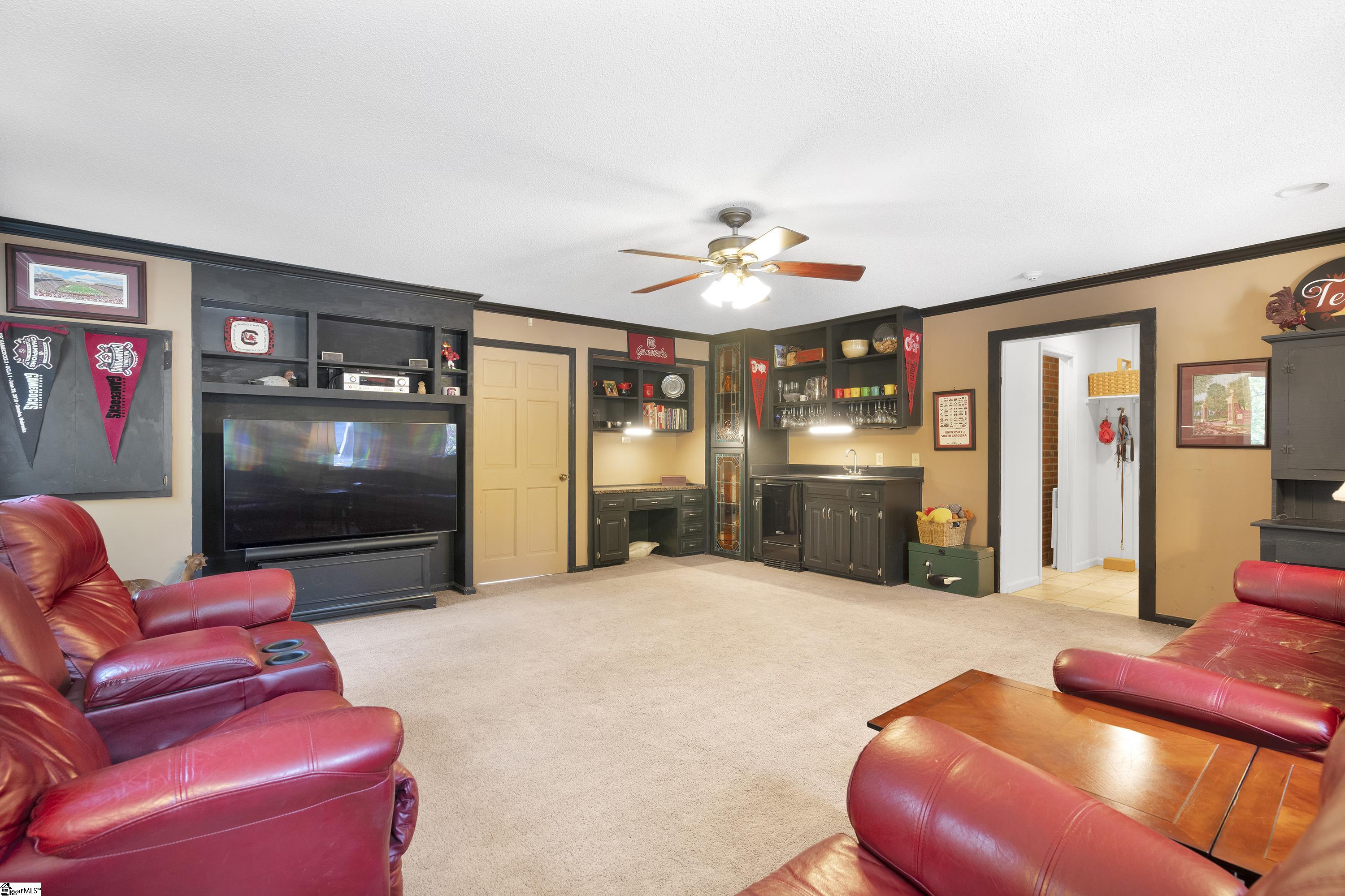 135 Nob Hill Road Spartanburg, SC 29307 - Photo 18 of 34 Gallery Image 18