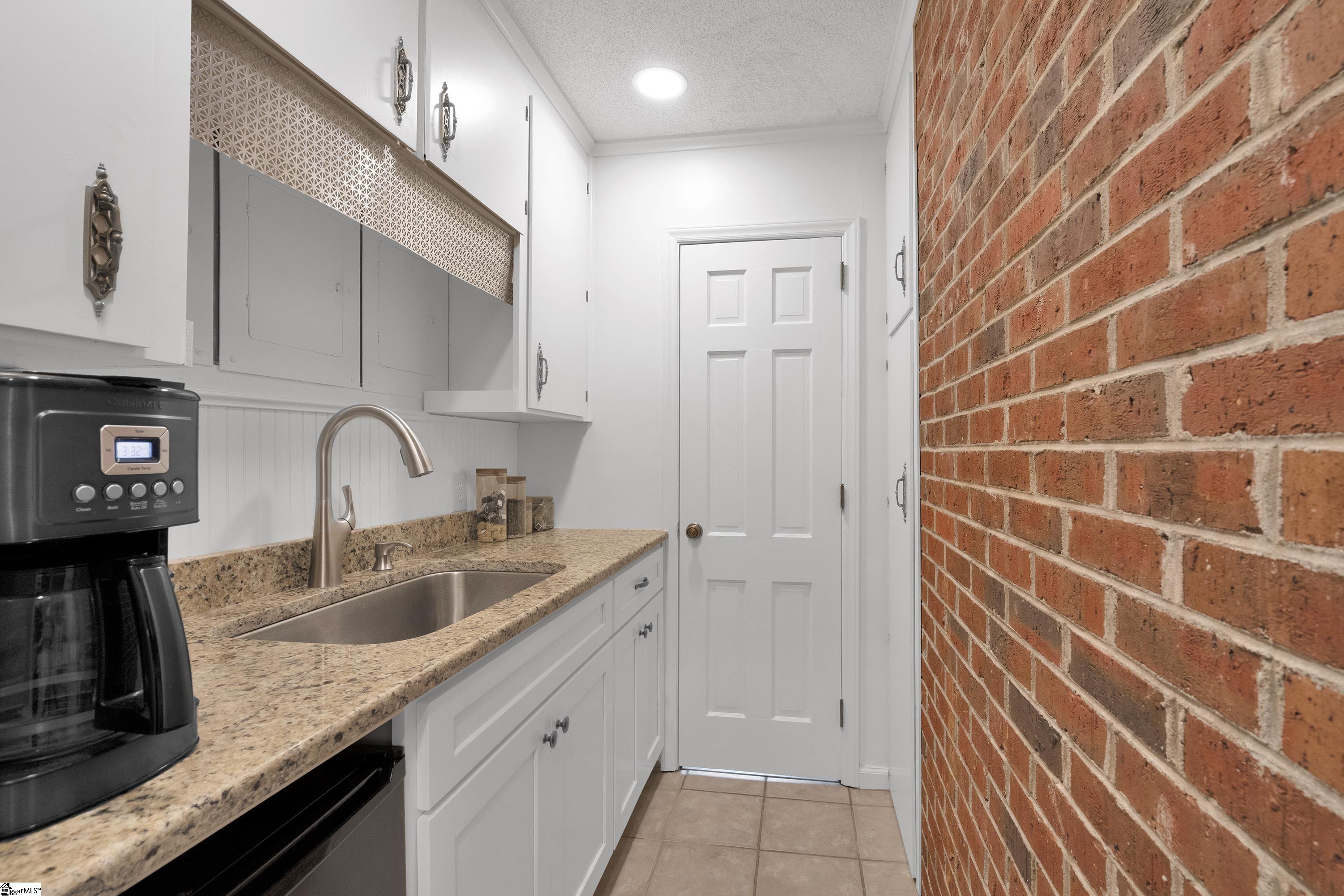 135 Nob Hill Road Spartanburg, SC 29307 - Photo 20 of 34 Gallery Image 20