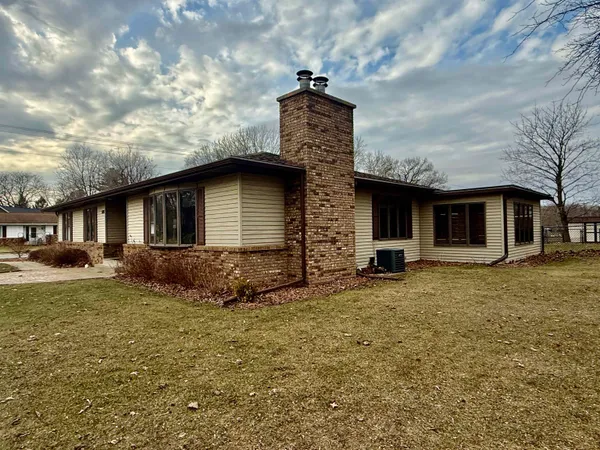 $445,000 | 1125 Parkview Drive, Tomah, WI 54660